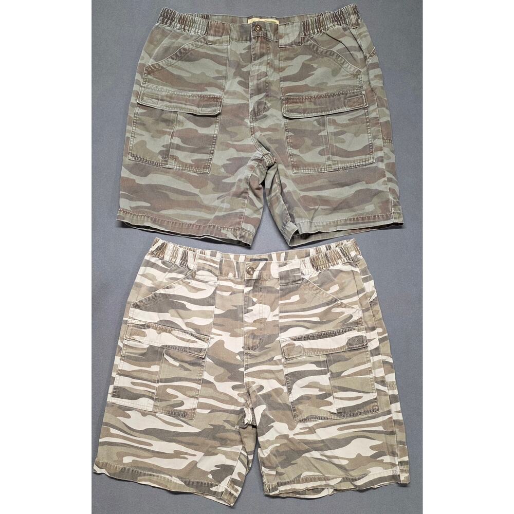 Cabela's Outdoors Men's Size 38 Trail Shorts Green Camouflage Cargo Casual